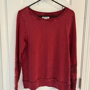 Elegant Red Lace Sleeve Sweatshirt